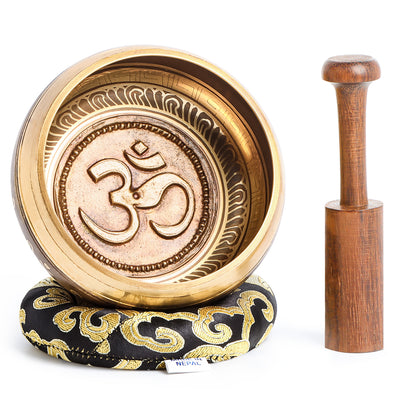 4.5” Large Tibetan Singing Bowls, Singing Sound Bowl Handcrafted in Nepal for Yoga,Chakra Healing,Stress Relief Self Care Gifts for Women and Men( 4.5" om)